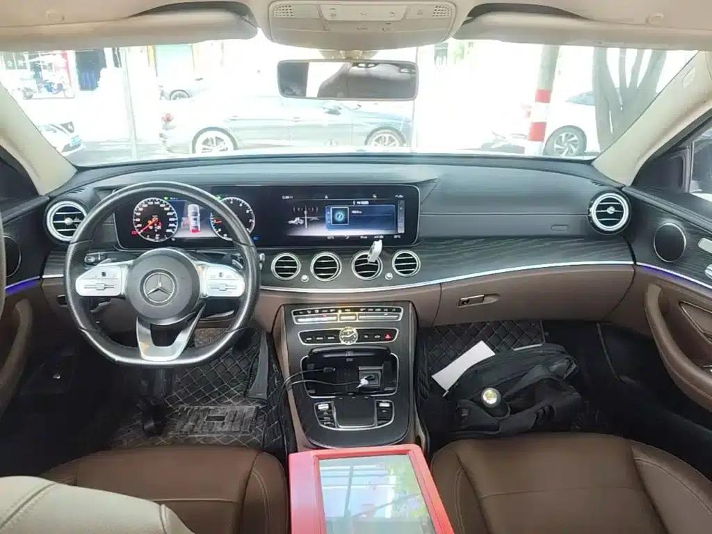 Mercedes-Benz E-Class 2020 E 300 L Sport Style — миниатюра 10