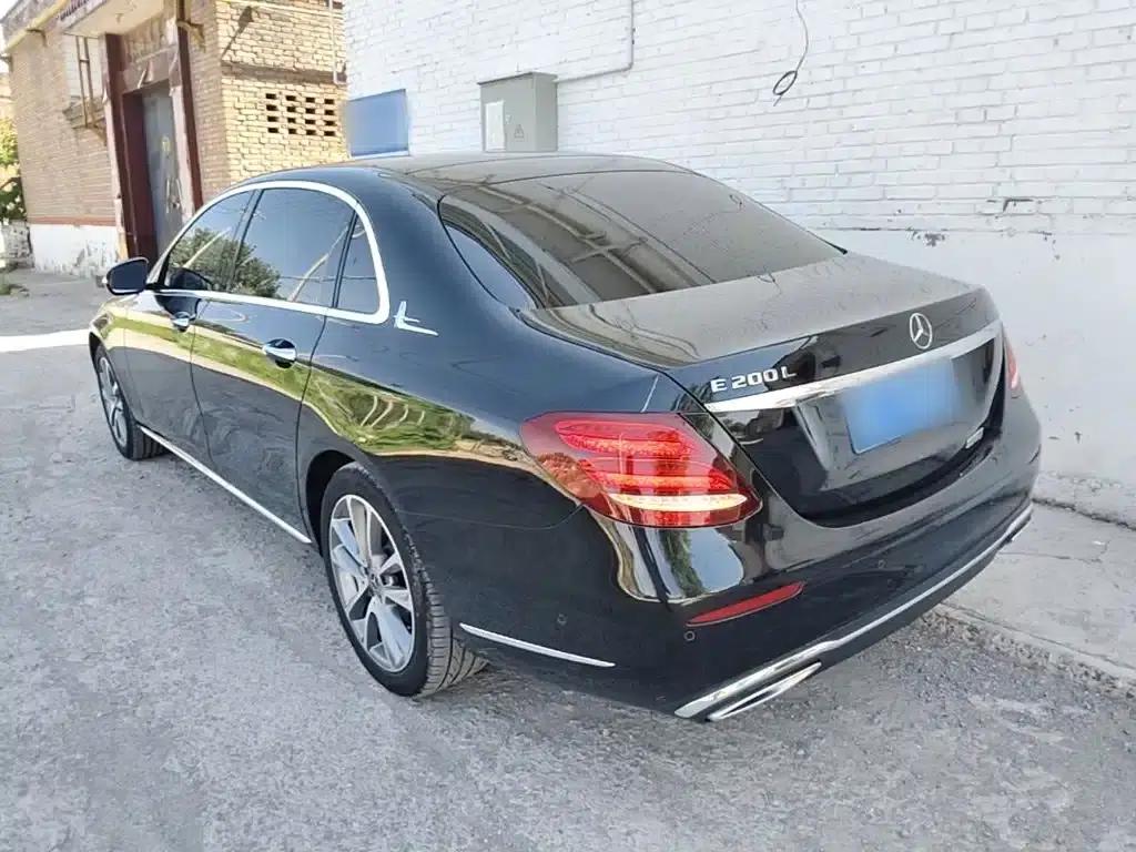 2018 Mercedes-Benz E-Class Facelift E 200 L — миниатюра 5