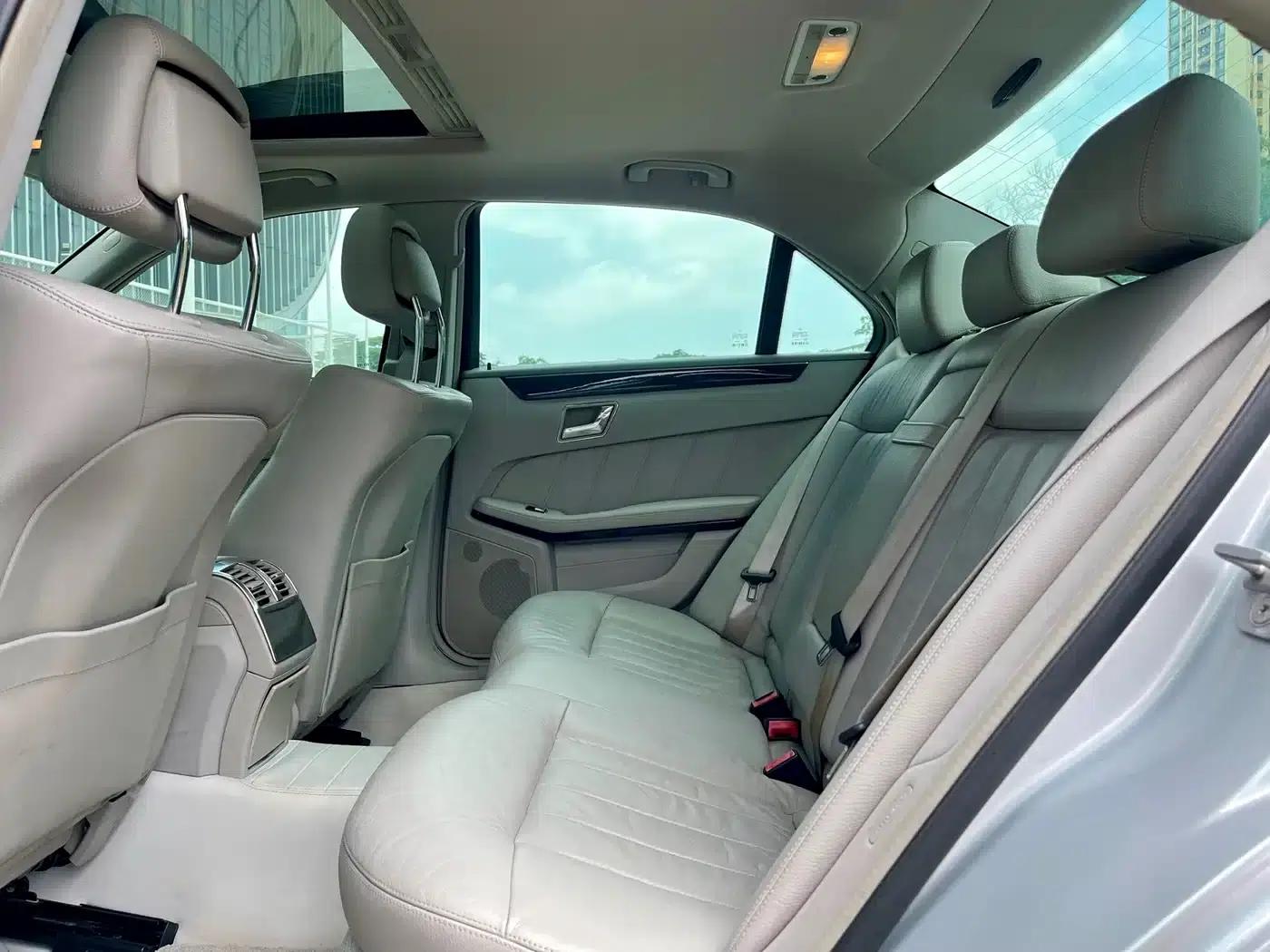 Mercedes-Benz E-Class (Imported) 2010 E 200 CGI Elegance — миниатюра 6