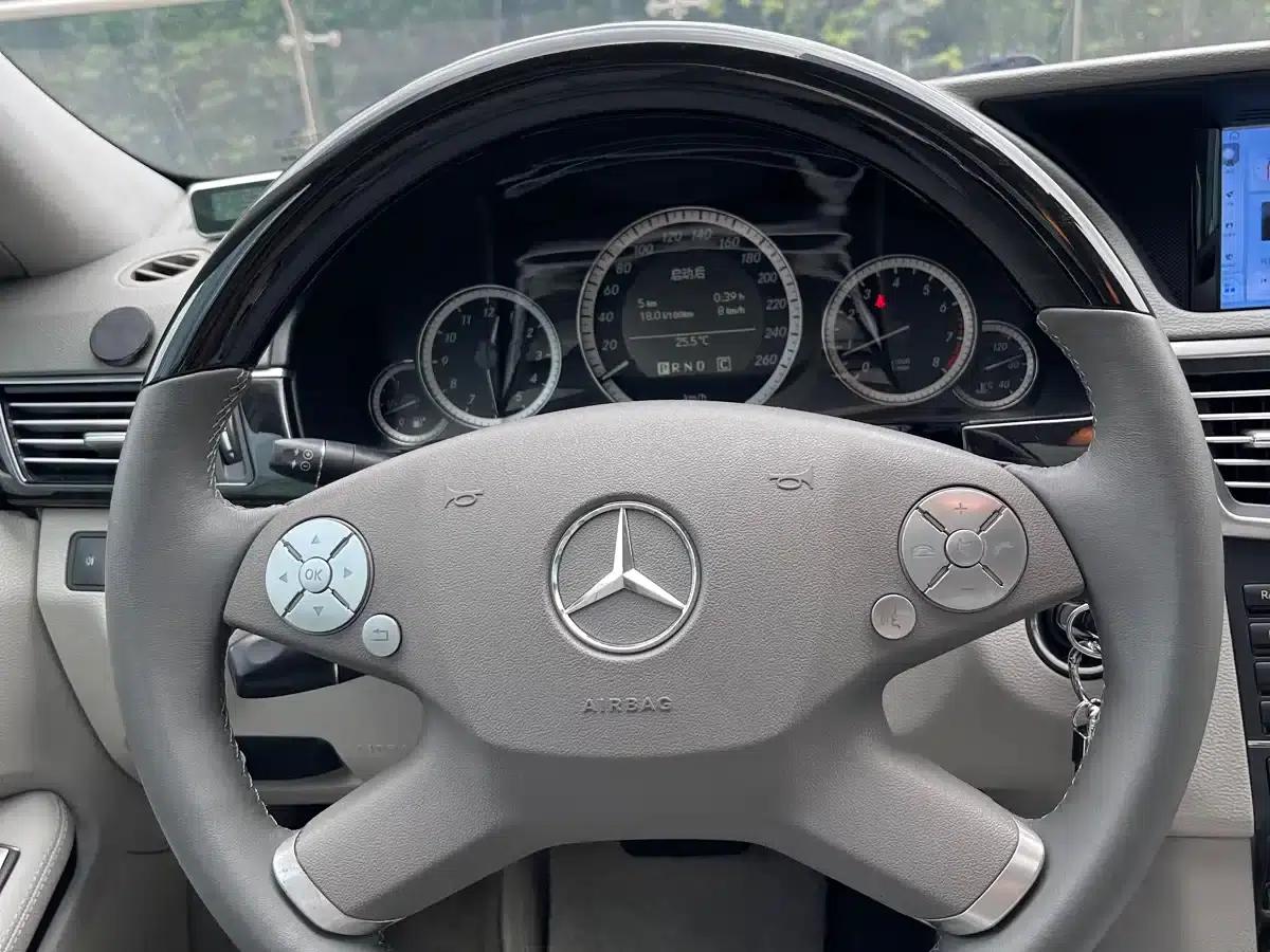 Mercedes-Benz E-Class (Imported) 2010 E 200 CGI Elegance — миниатюра 7