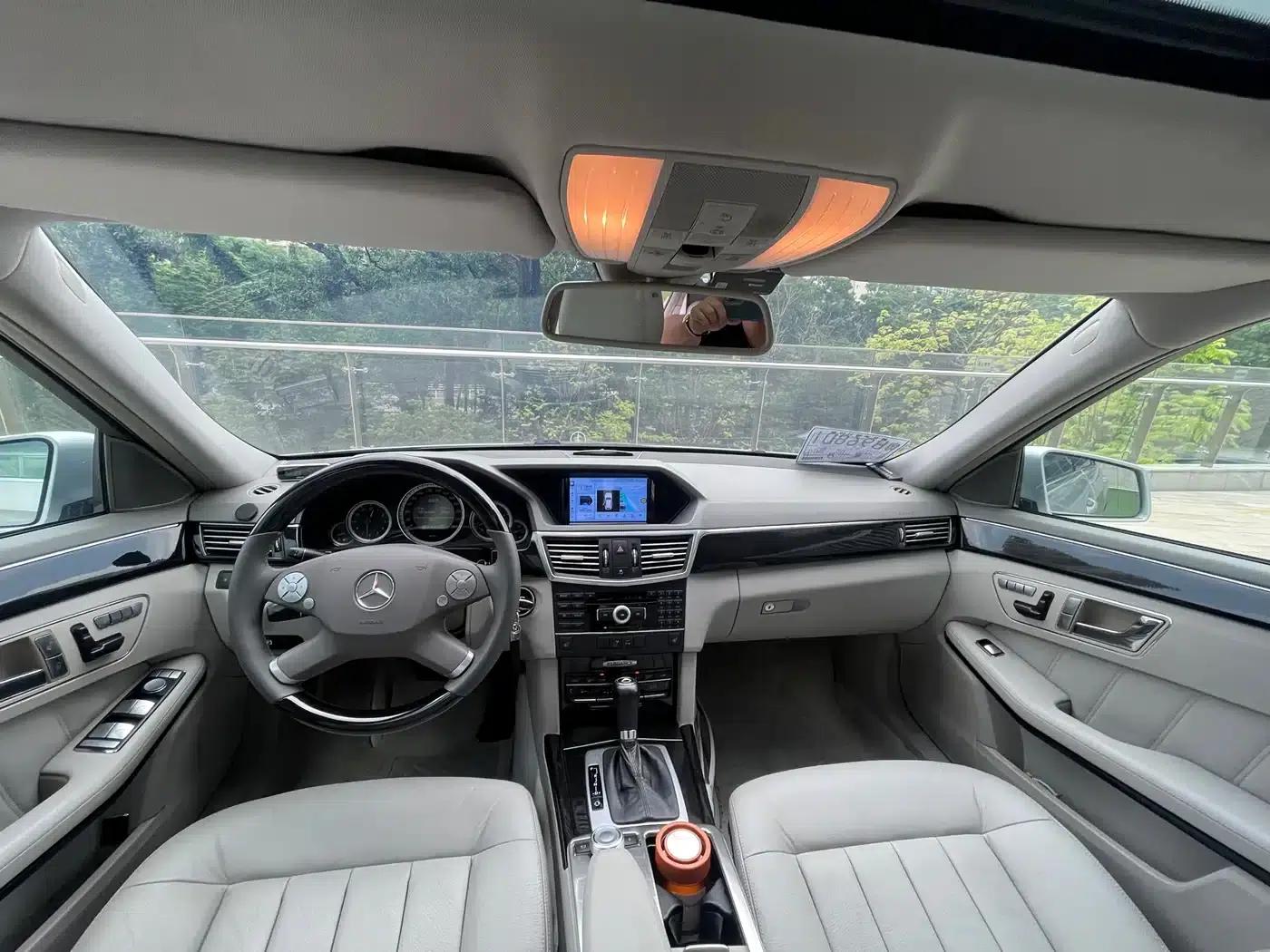 Mercedes-Benz E-Class (Imported) 2010 E 200 CGI Elegance — миниатюра 10
