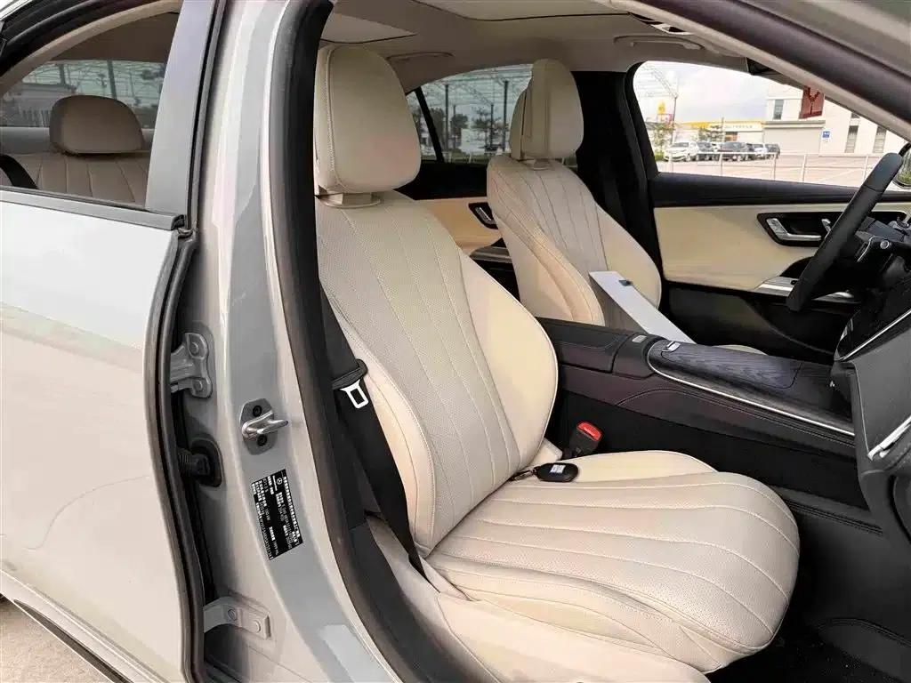 Imported Mercedes-Benz E-Class 2025 Facelift E 260 Sport Edition — миниатюра 9