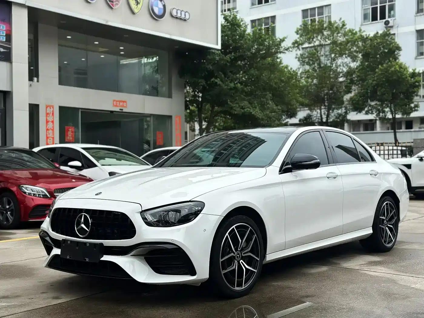 Imported Mercedes-Benz E-Class 2022 E 300 Luxury Sport Edition — миниатюра 1