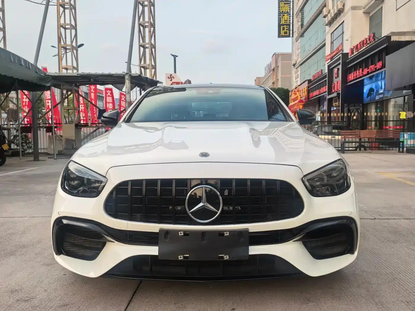 Imported Mercedes-Benz E-Class 2022 E 300 Luxury Sport Edition — миниатюра 2