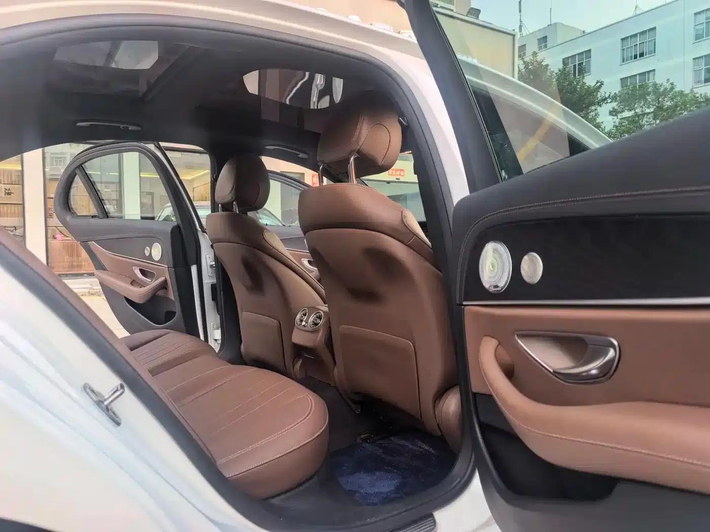 Imported Mercedes-Benz E-Class 2022 E 300 Luxury Sport Edition — миниатюра 12
