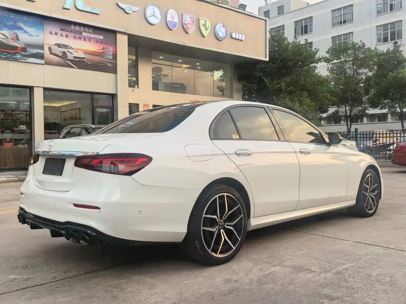 Imported Mercedes-Benz E-Class 2022 E 300 Luxury Sport Edition — миниатюра 4