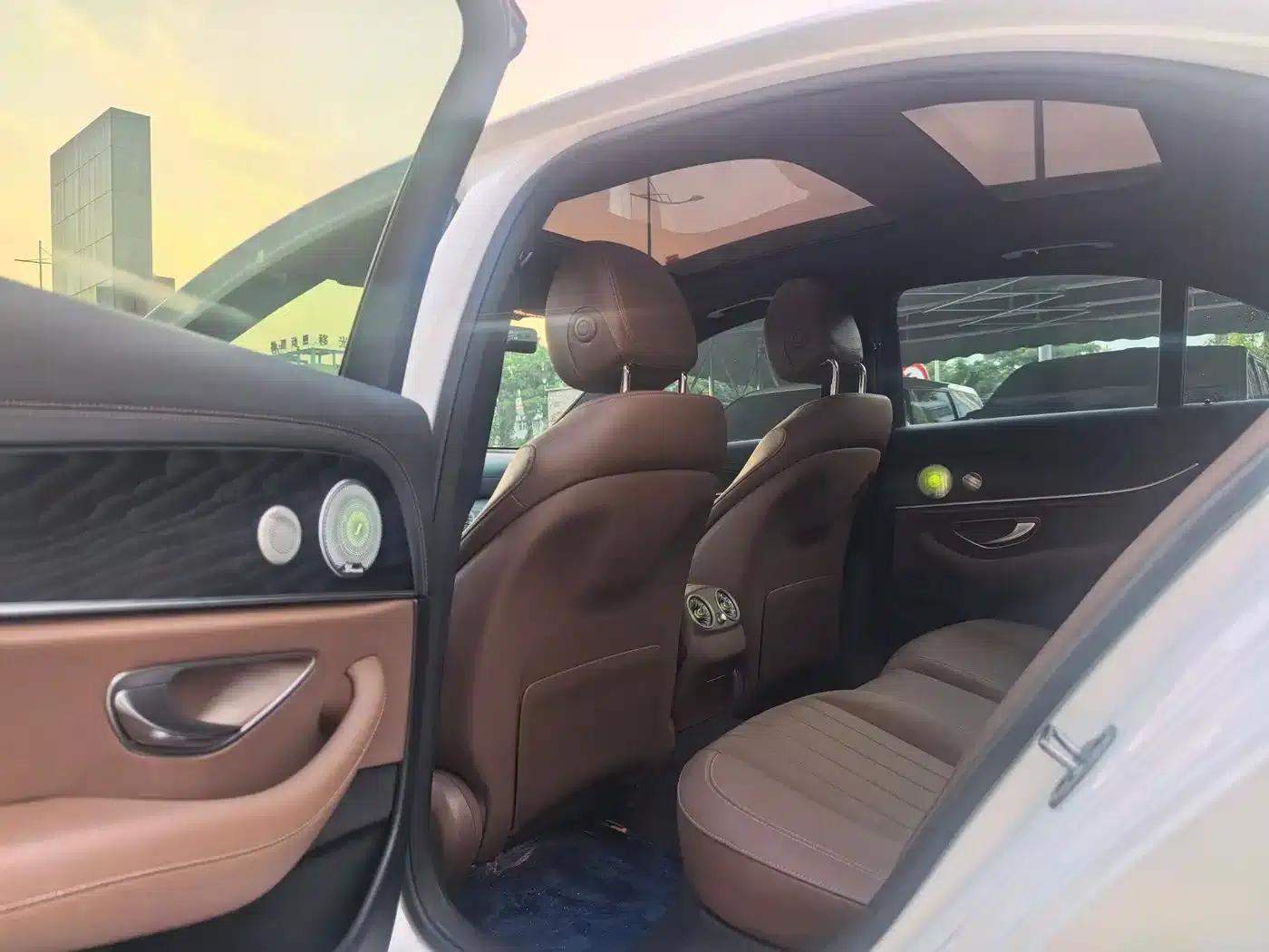 Imported Mercedes-Benz E-Class 2022 E 300 Luxury Sport Edition — миниатюра 9