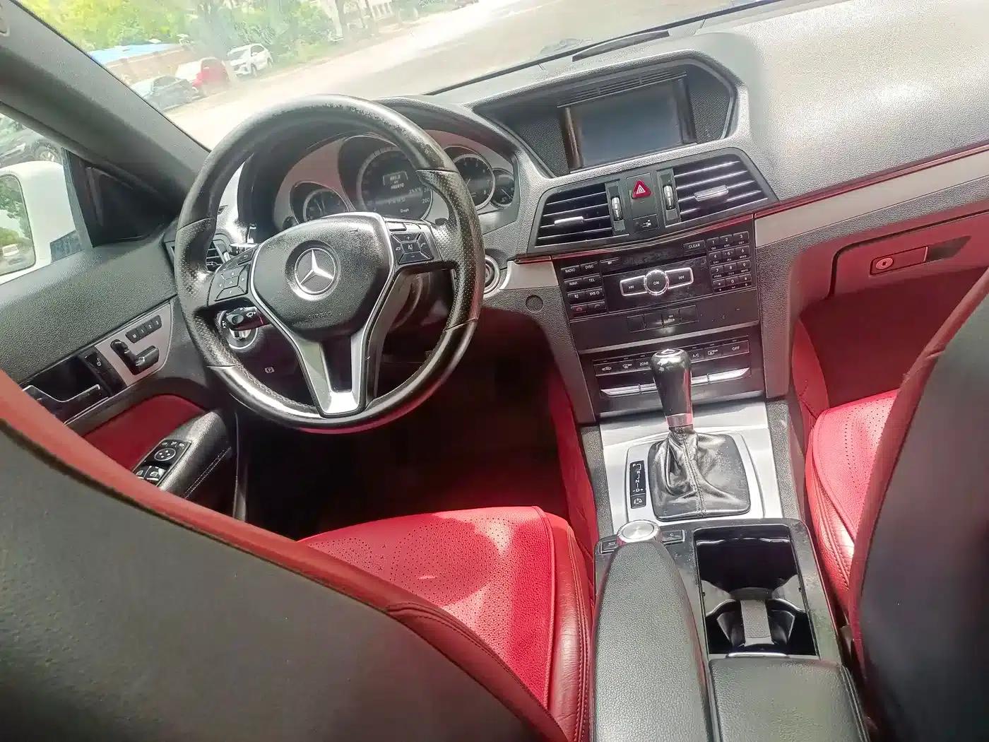 Imported Mercedes-Benz E-Class 2012 E 200 CGI Coupe — миниатюра 4