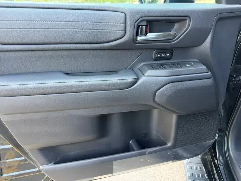 2025 Prado 2.4T Hybrid Flagship VX Edition 5-seater — миниатюра 15