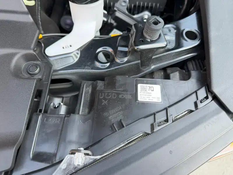 2025 Prado 2.4T Hybrid Flagship VX Edition 5-seater — миниатюра 24