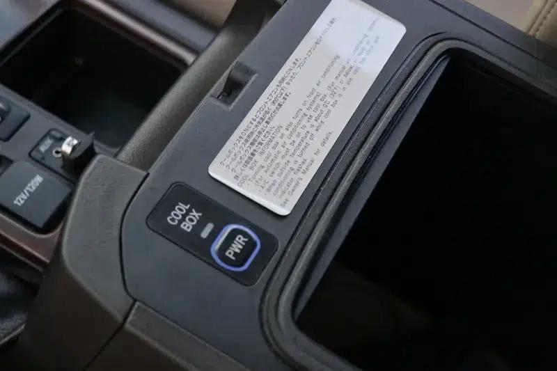 2010 Prado 4.0L Automatic VX — миниатюра 16