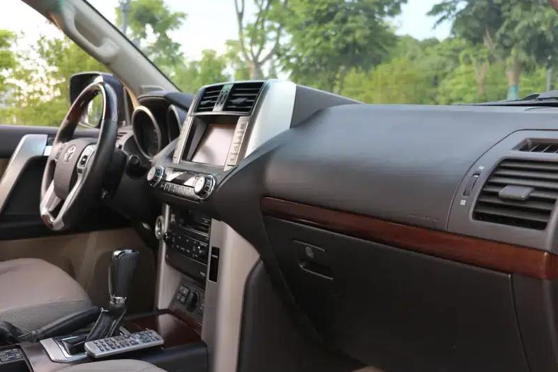 2010 Prado 4.0L Automatic VX — миниатюра 25