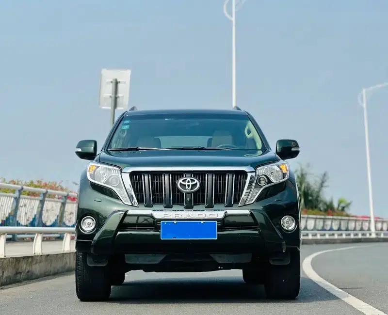 2016 Prado 2.7L Automatic Luxury Edition — миниатюра 2