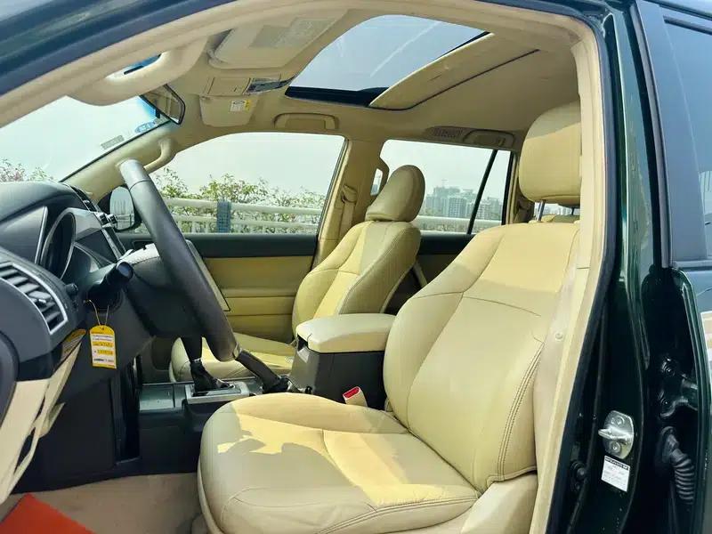 2016 Prado 2.7L Automatic Luxury Edition — миниатюра 13