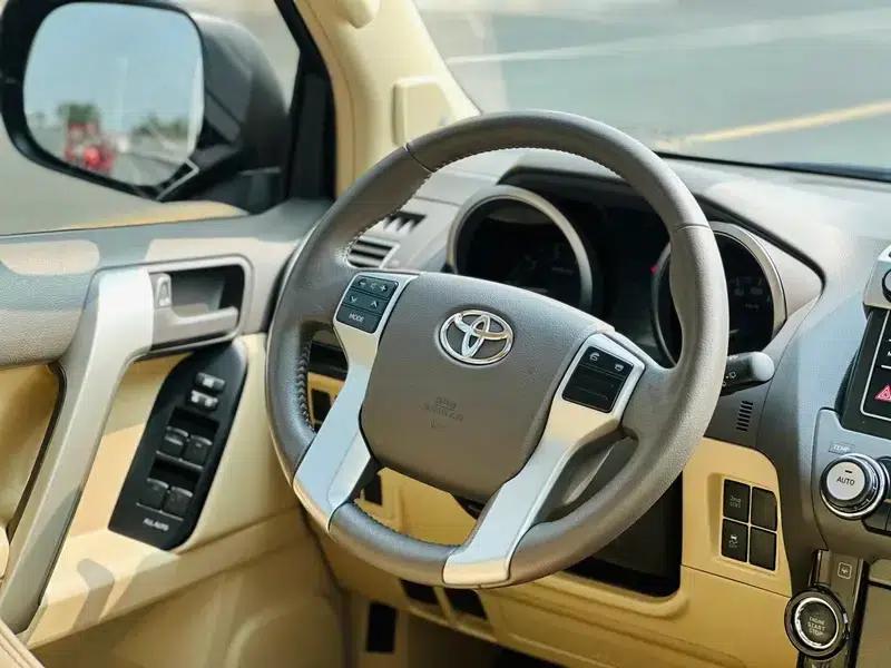 2016 Prado 2.7L Automatic Luxury Edition — миниатюра 9