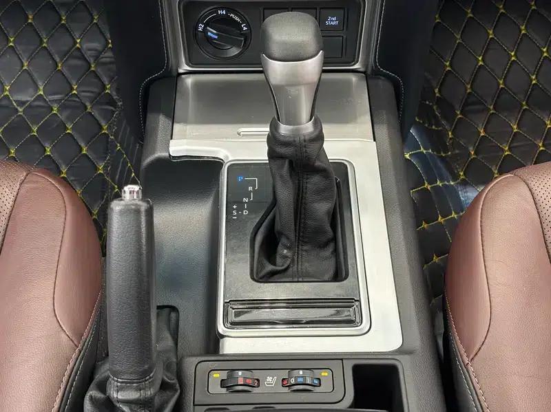 2018 Prado 3.5L Automatic TX-L NAVI with Rear-mounted Spare Tire — миниатюра 13