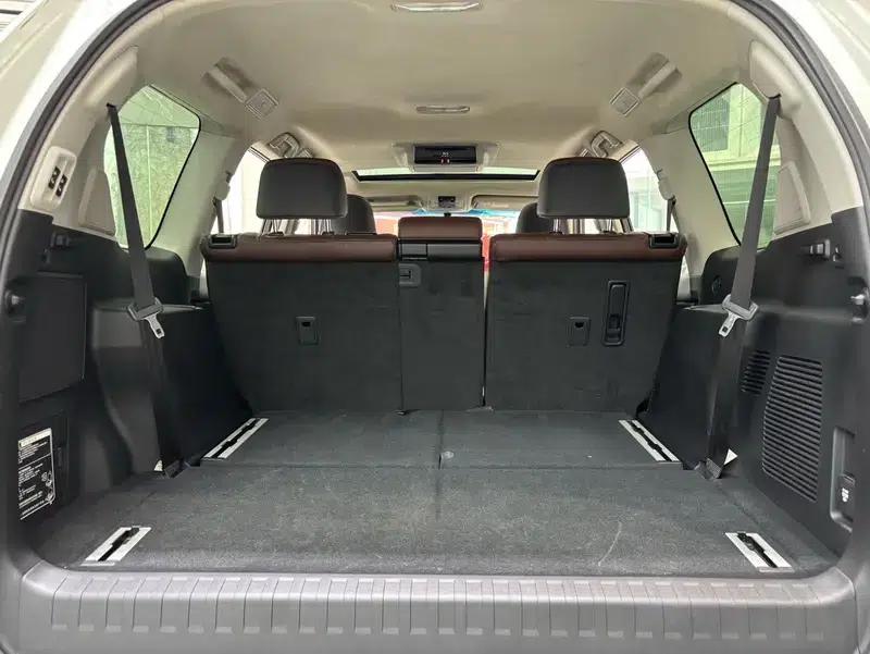 2018 Prado 3.5L Automatic TX-L NAVI with Rear-mounted Spare Tire — миниатюра 21