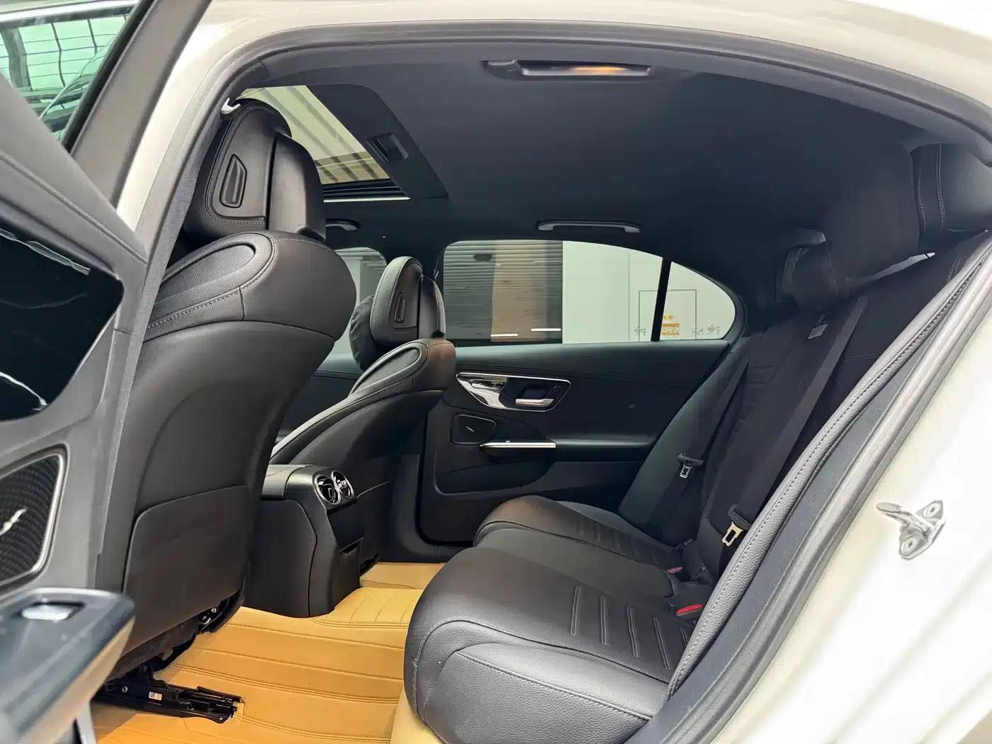 2024 Mercedes-Benz C-Class C 200 L Sport Edition — миниатюра 13