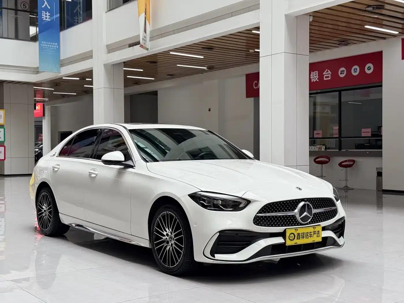 2024 Mercedes-Benz C-Class C 200 L Sport Edition — миниатюра 3