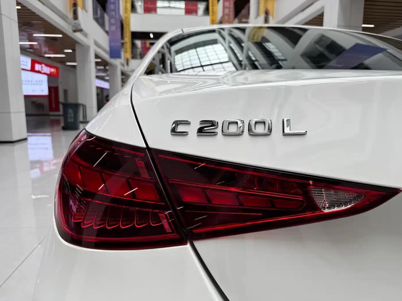 2024 Mercedes-Benz C-Class C 200 L Sport Edition — миниатюра 23