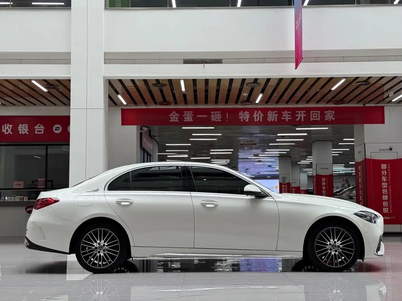 2024 Mercedes-Benz C-Class C 200 L Sport Edition — миниатюра 4