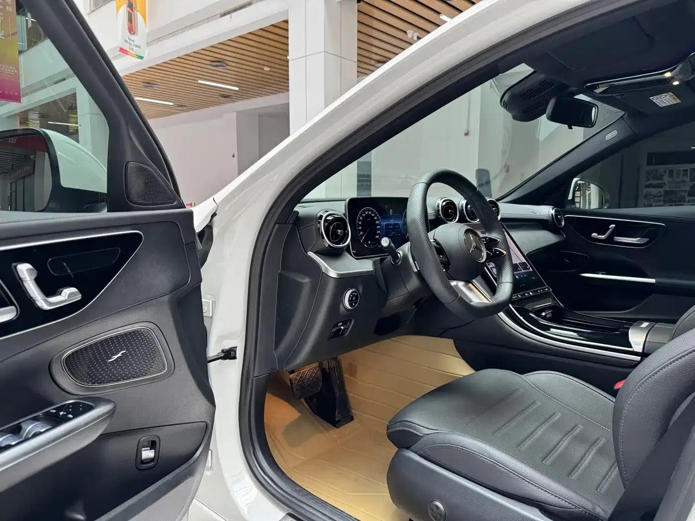 2024 Mercedes-Benz C-Class C 200 L Sport Edition — миниатюра 9