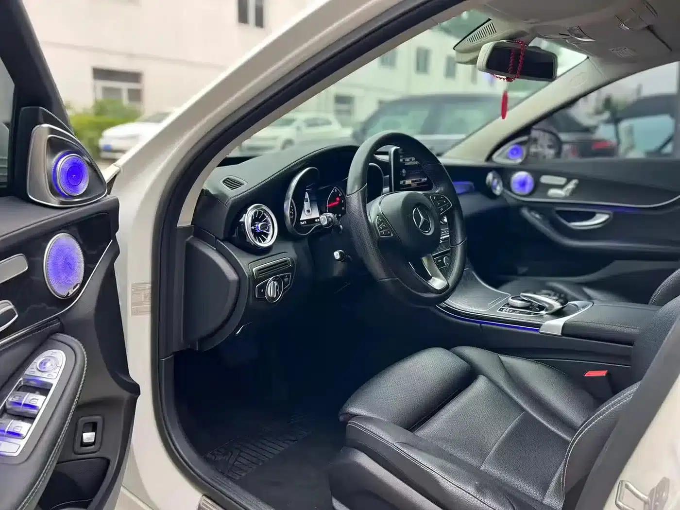 2018 Mercedes-Benz C-Class C 200 L Sport Edition — миниатюра 4