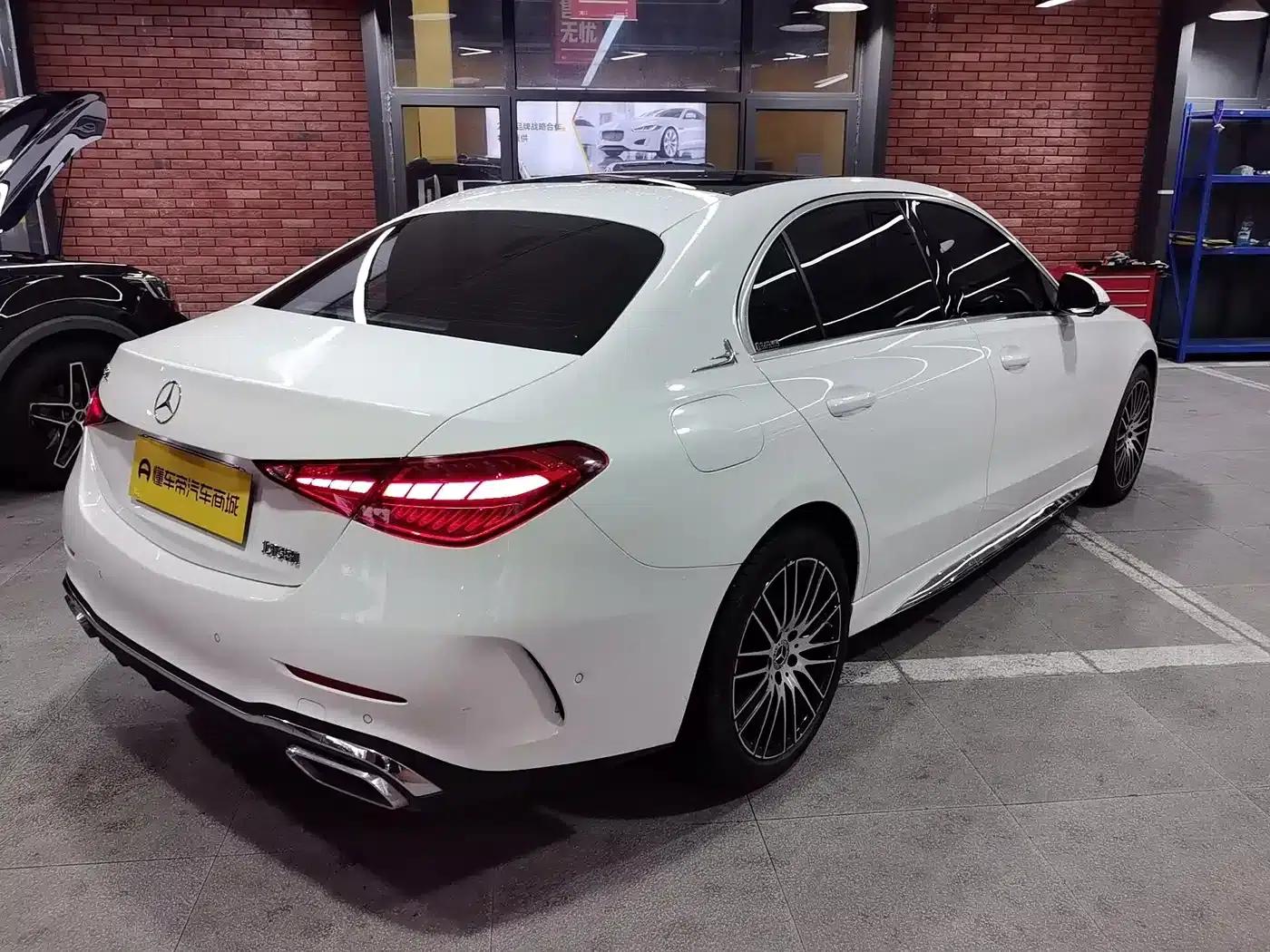 Mercedes-Benz C-Class 2023 Facelift C 260 L Sport Edition — миниатюра 4