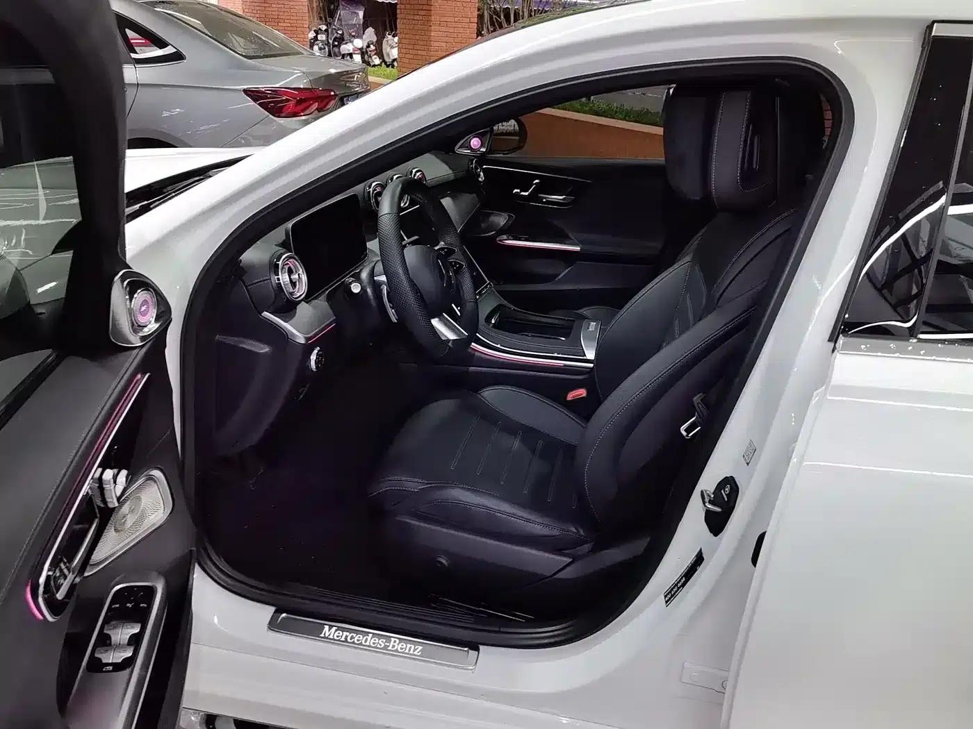 Mercedes-Benz C-Class 2023 Facelift C 260 L Sport Edition — миниатюра 9