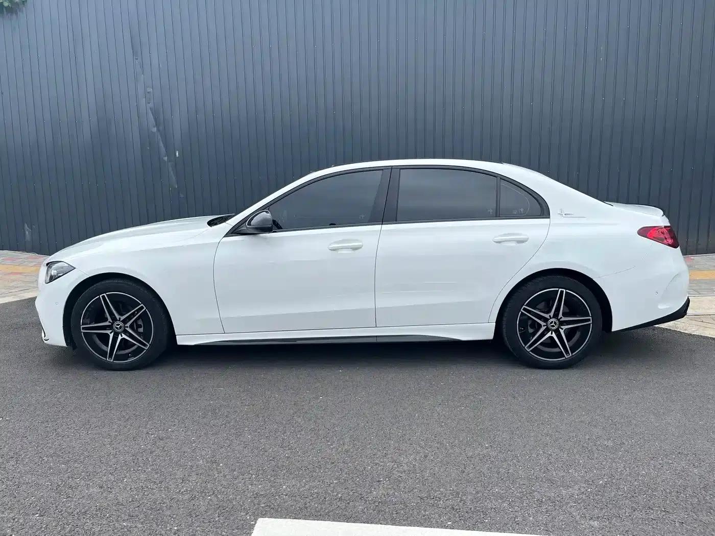 Mercedes-Benz C-Class 2022 Facelift C 260 L Sport Night Edition — миниатюра 5