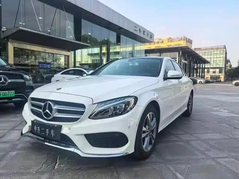 2018 Mercedes-Benz C-Class C 200 L Sport Edition — миниатюра 1