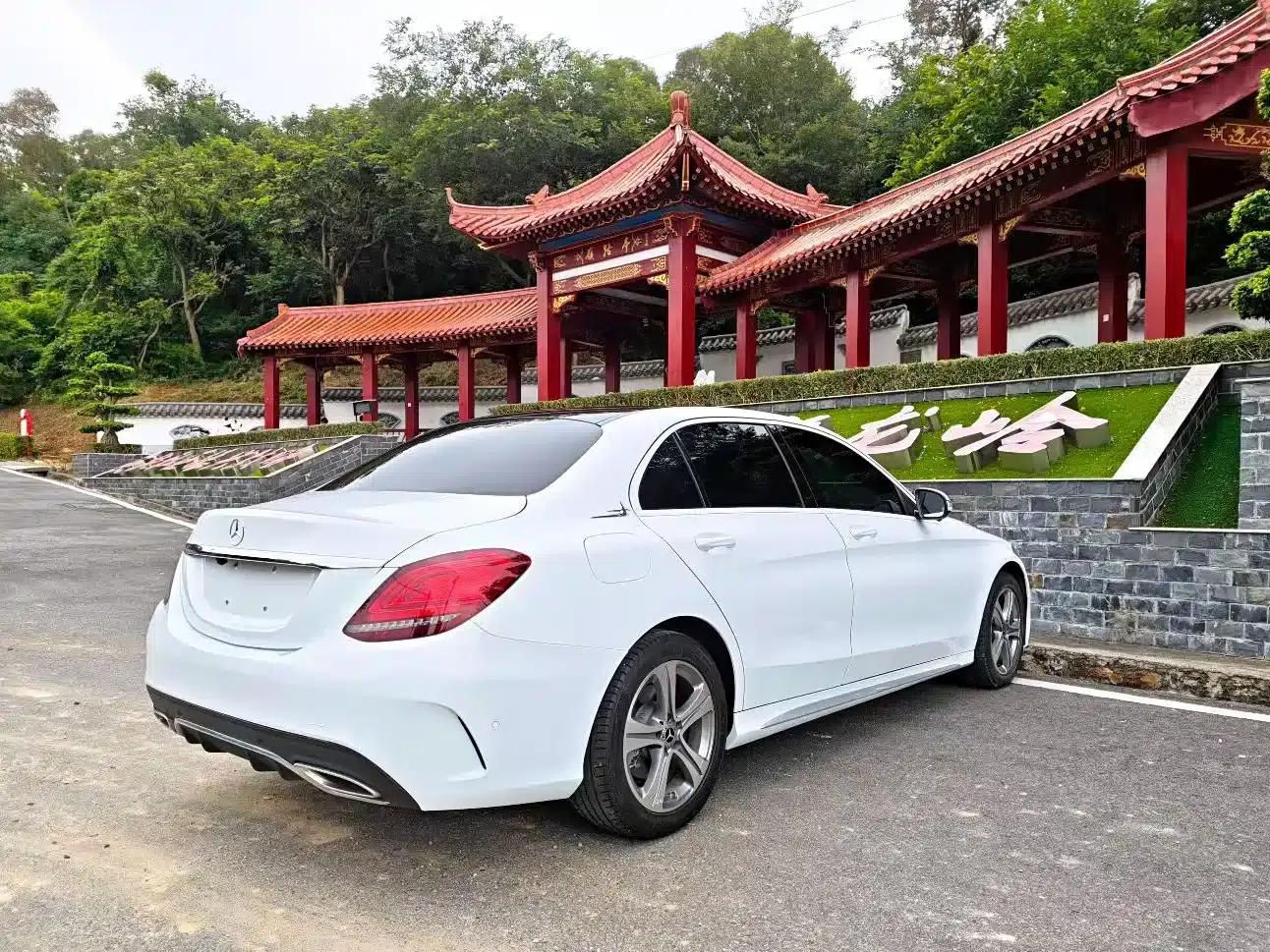 2020 Mercedes-Benz C-Class C 260 L Sport Edition — миниатюра 7