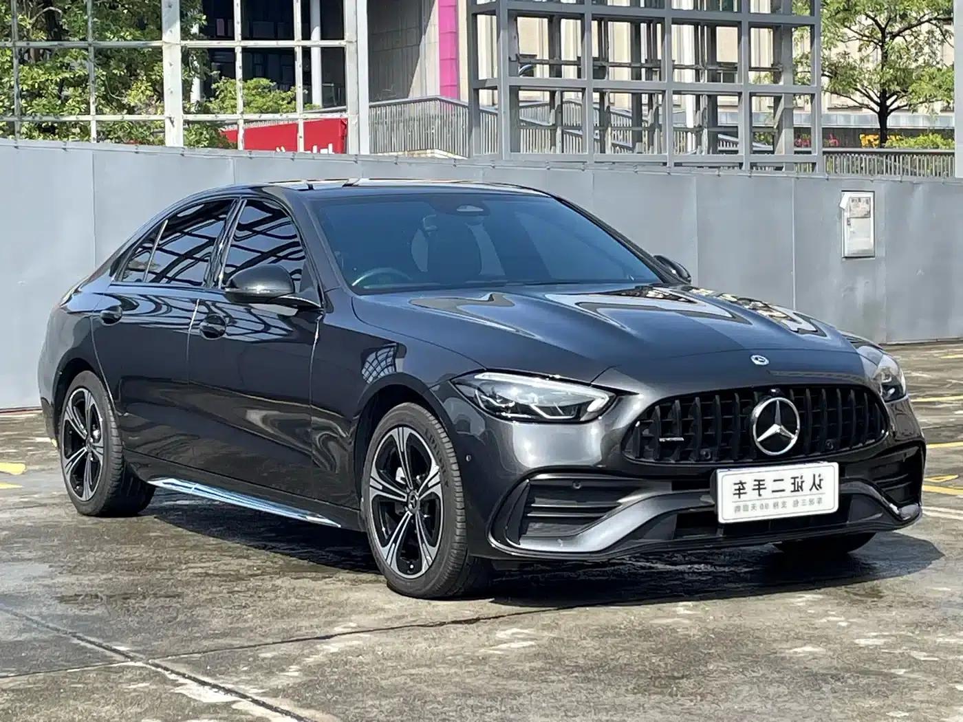 Mercedes-Benz C-Class 2022 Facelift C 260 L Sport Night Edition — миниатюра 3