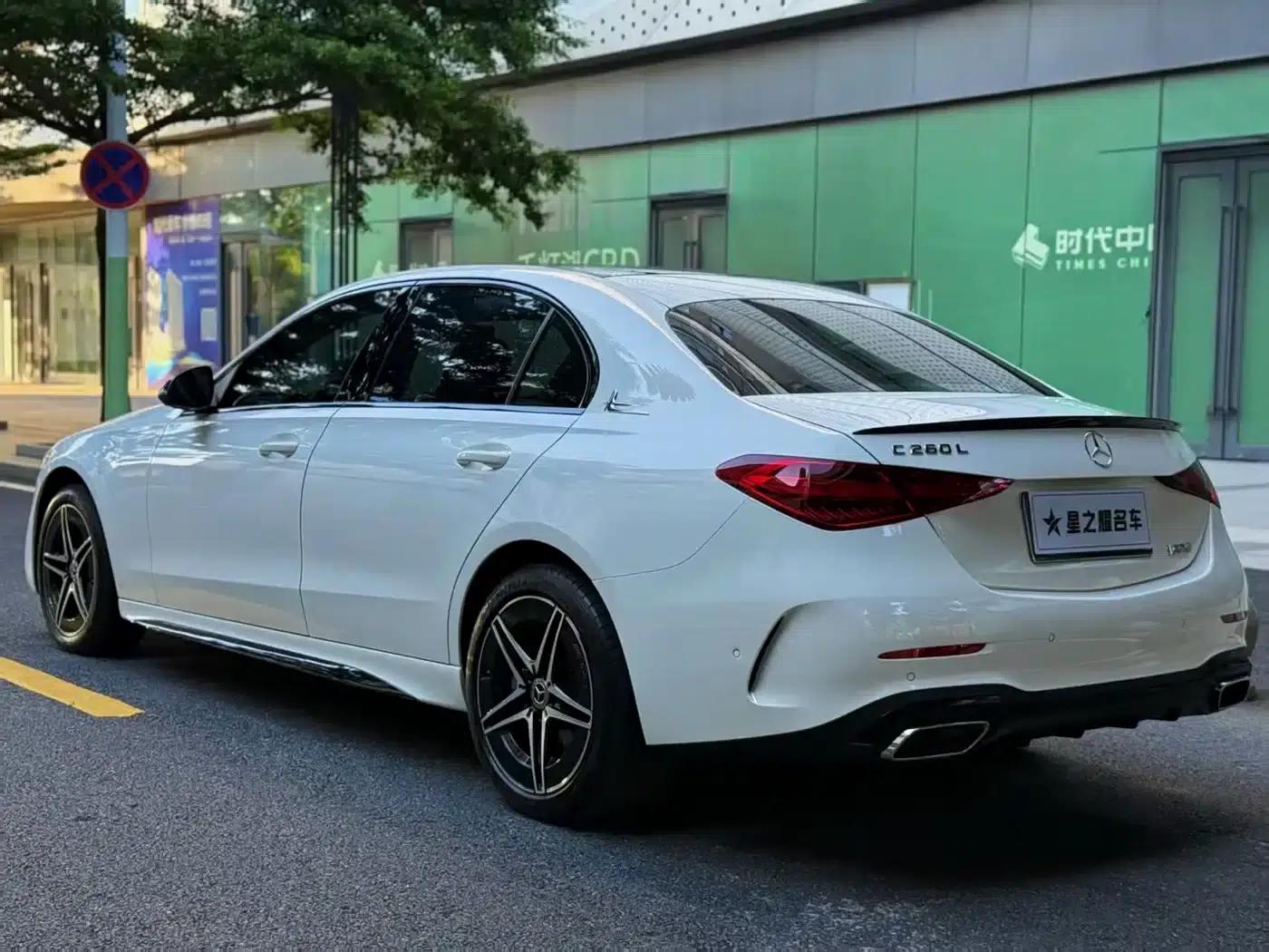 2023 Mercedes-Benz C-Class C 260 L Midnight Sport Edition — миниатюра 4