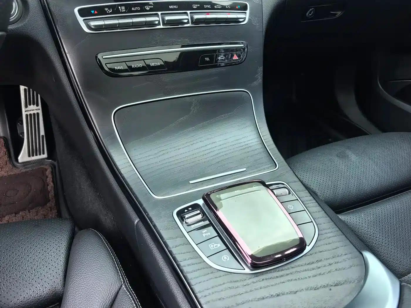 Mercedes-Benz C-Class 2020 C 200 L Fashion Sport Edition — миниатюра 10