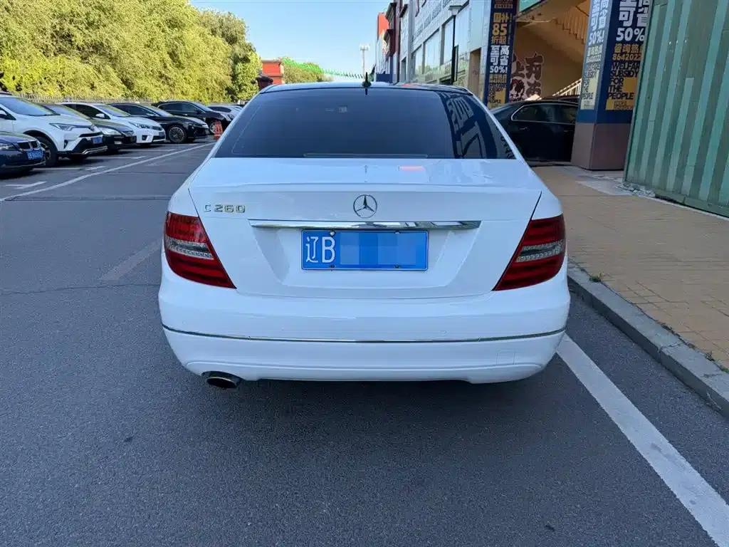 2013 Mercedes-Benz C-Class C 260 Elegance Grand Edition — миниатюра 11