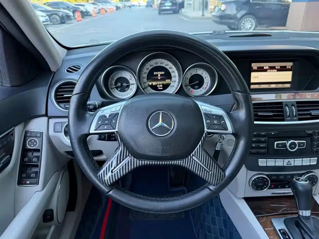 2013 Mercedes-Benz C-Class C 260 Elegance Grand Edition — миниатюра 5
