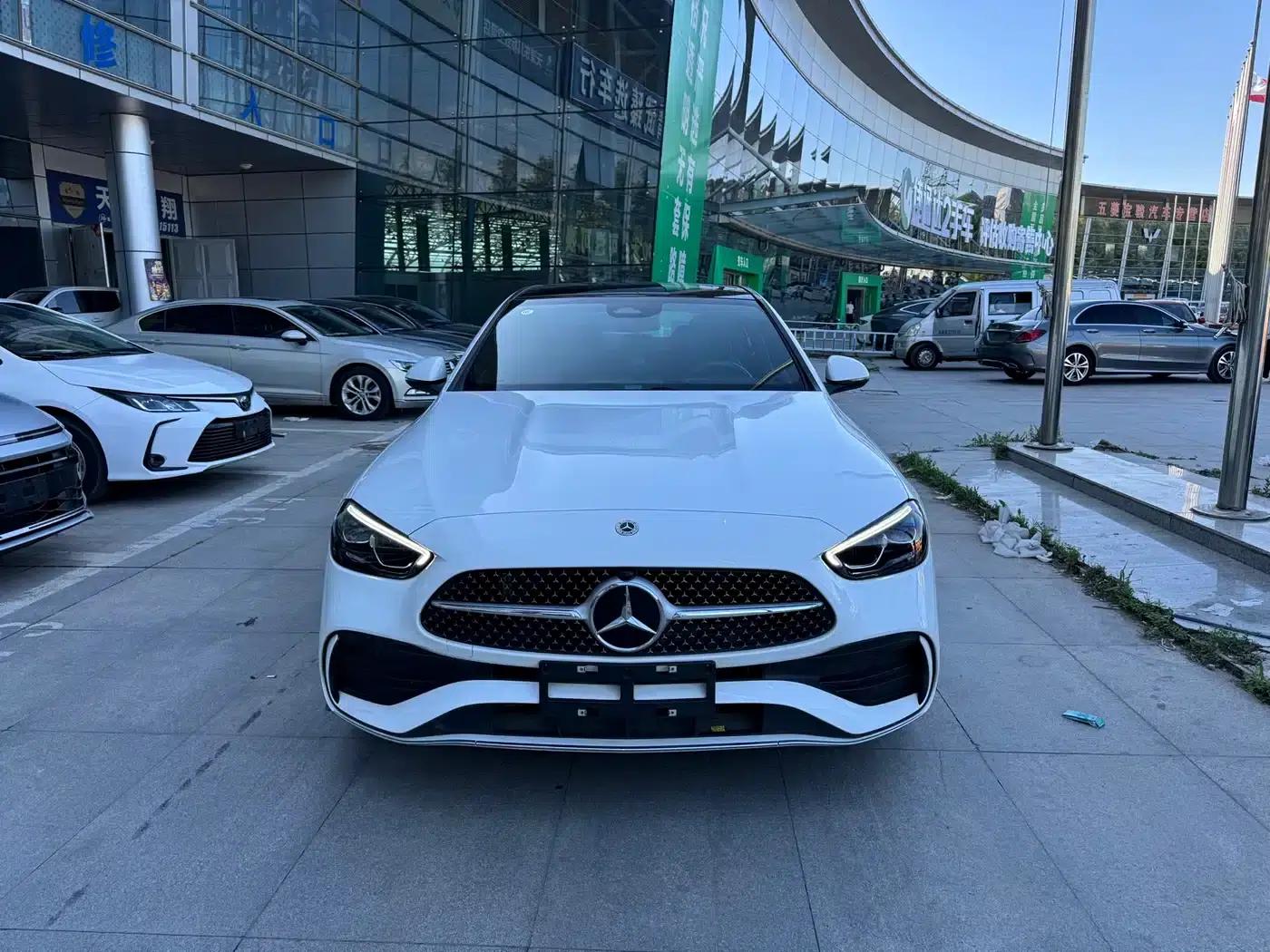 2025 Mercedes-Benz C-Class C 260 L Sport Edition — миниатюра 2