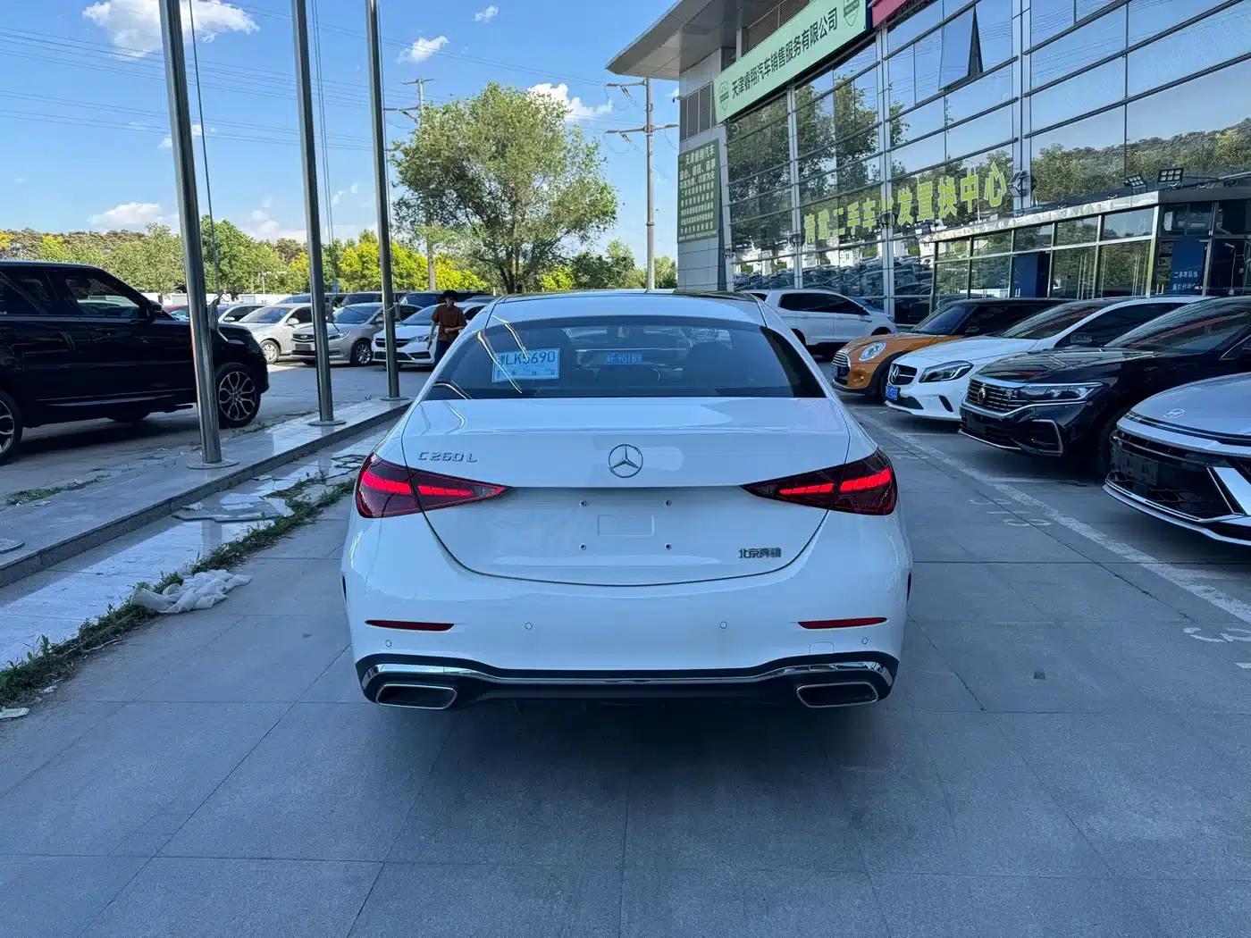 2025 Mercedes-Benz C-Class C 260 L Sport Edition — миниатюра 14