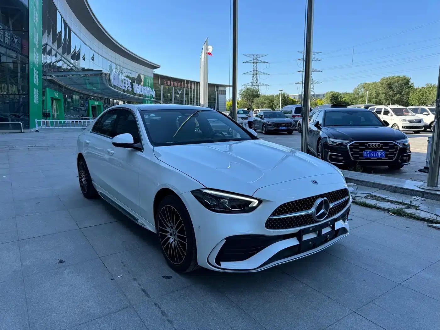 2025 Mercedes-Benz C-Class C 260 L Sport Edition — миниатюра 3