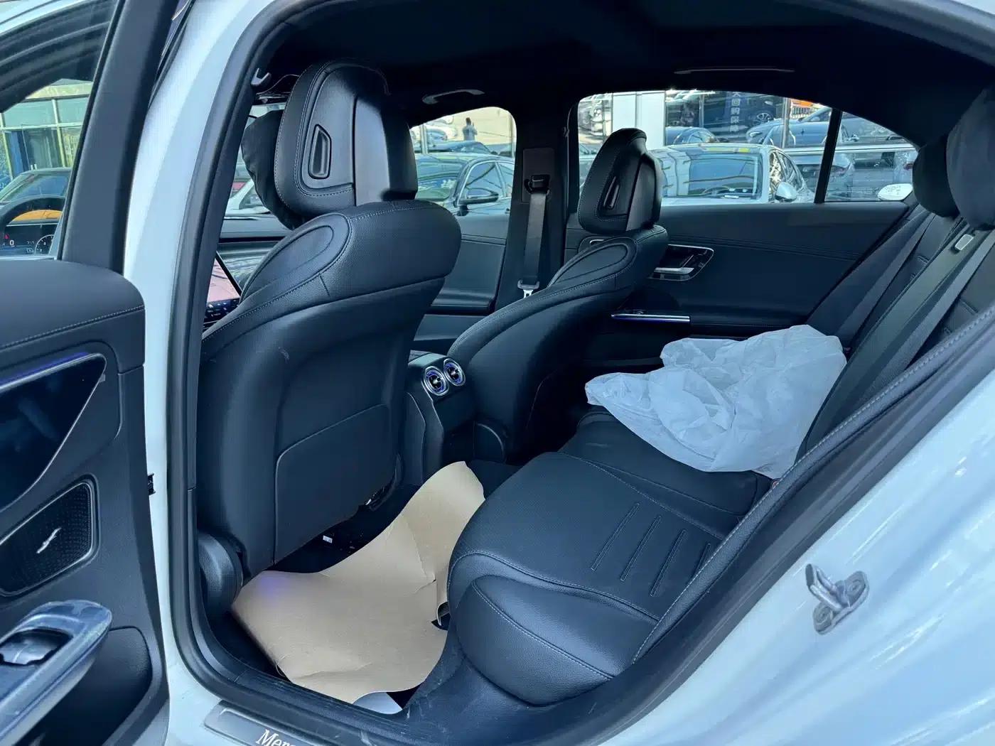 2025 Mercedes-Benz C-Class C 260 L Sport Edition — миниатюра 10