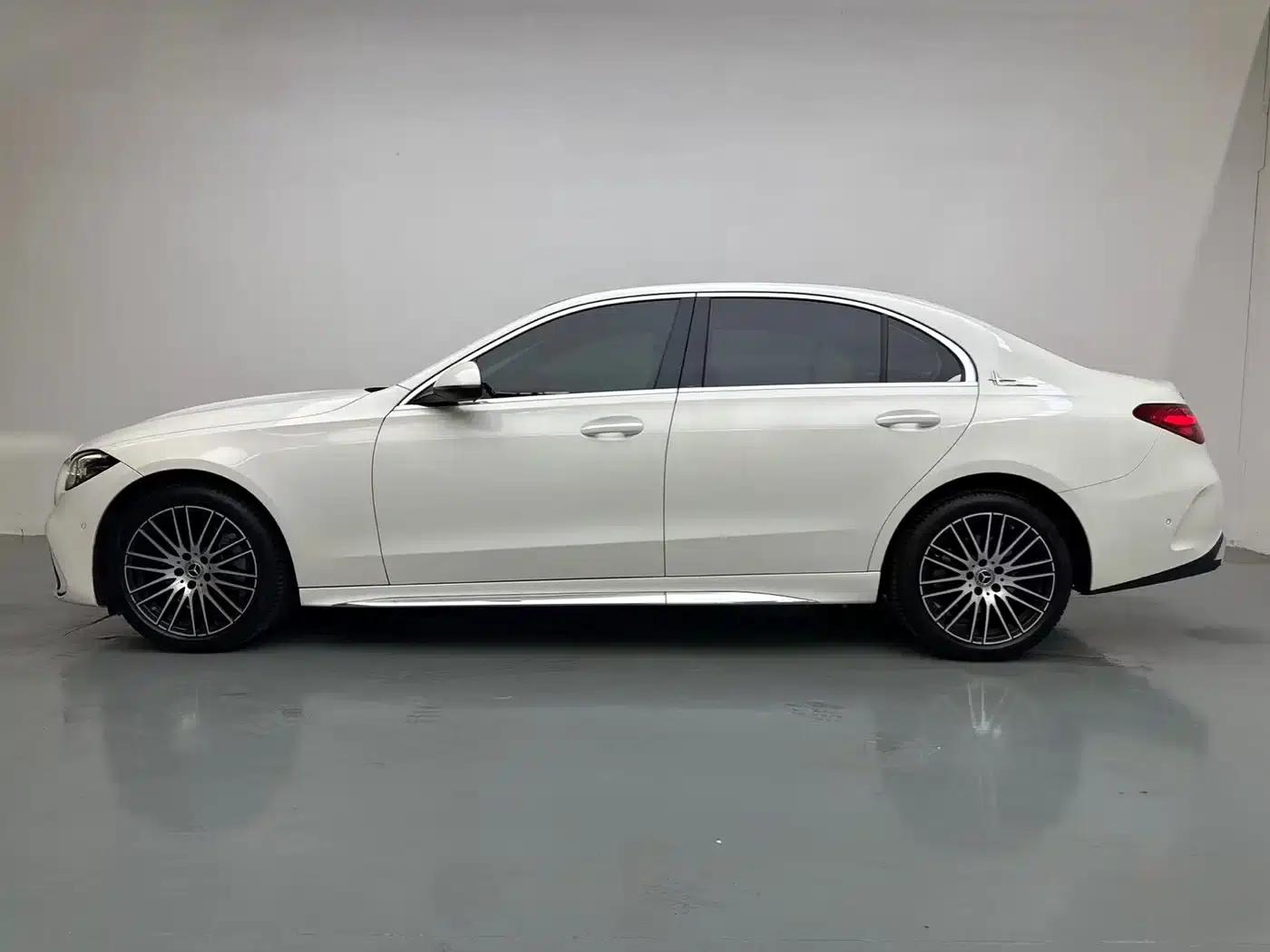 Mercedes-Benz C-Class 2024 Facelift C 260 L Sport Edition — миниатюра 3