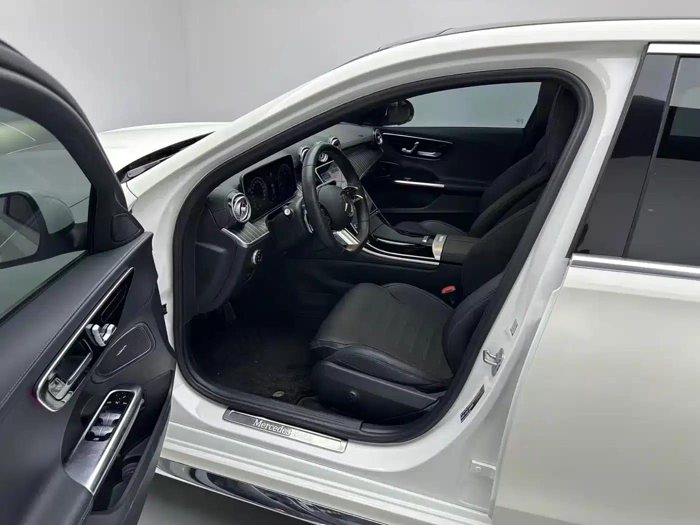 Mercedes-Benz C-Class 2024 Facelift C 260 L Sport Edition — миниатюра 5