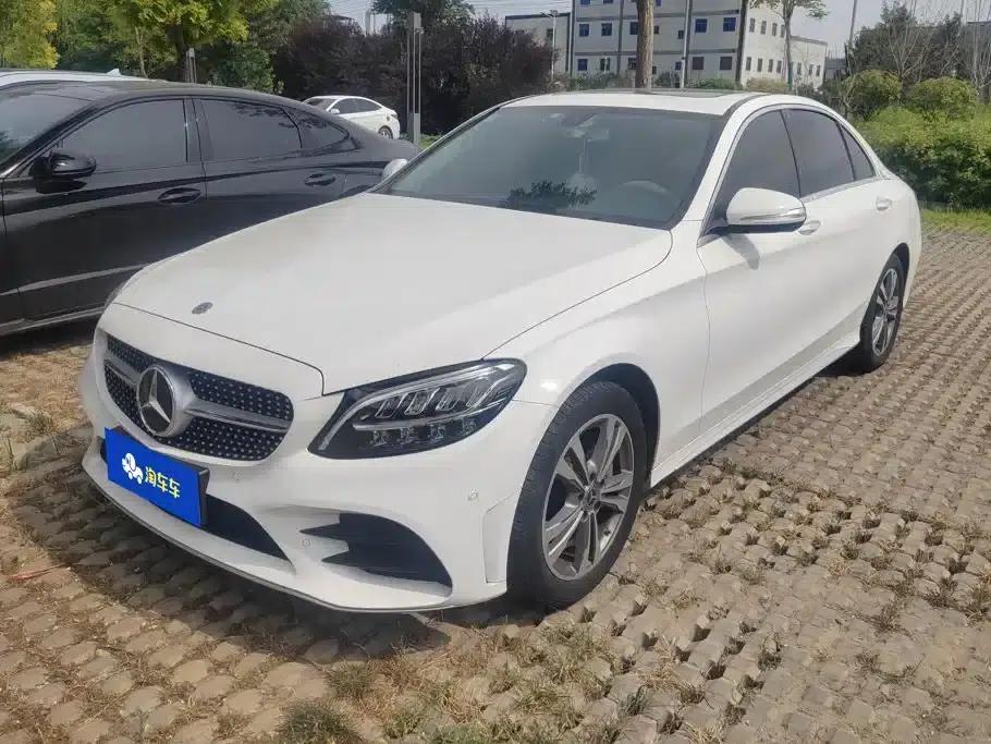 Mercedes-Benz C-Class 2020 Facelift C 200 L Fashion Sport Edition — миниатюра 1