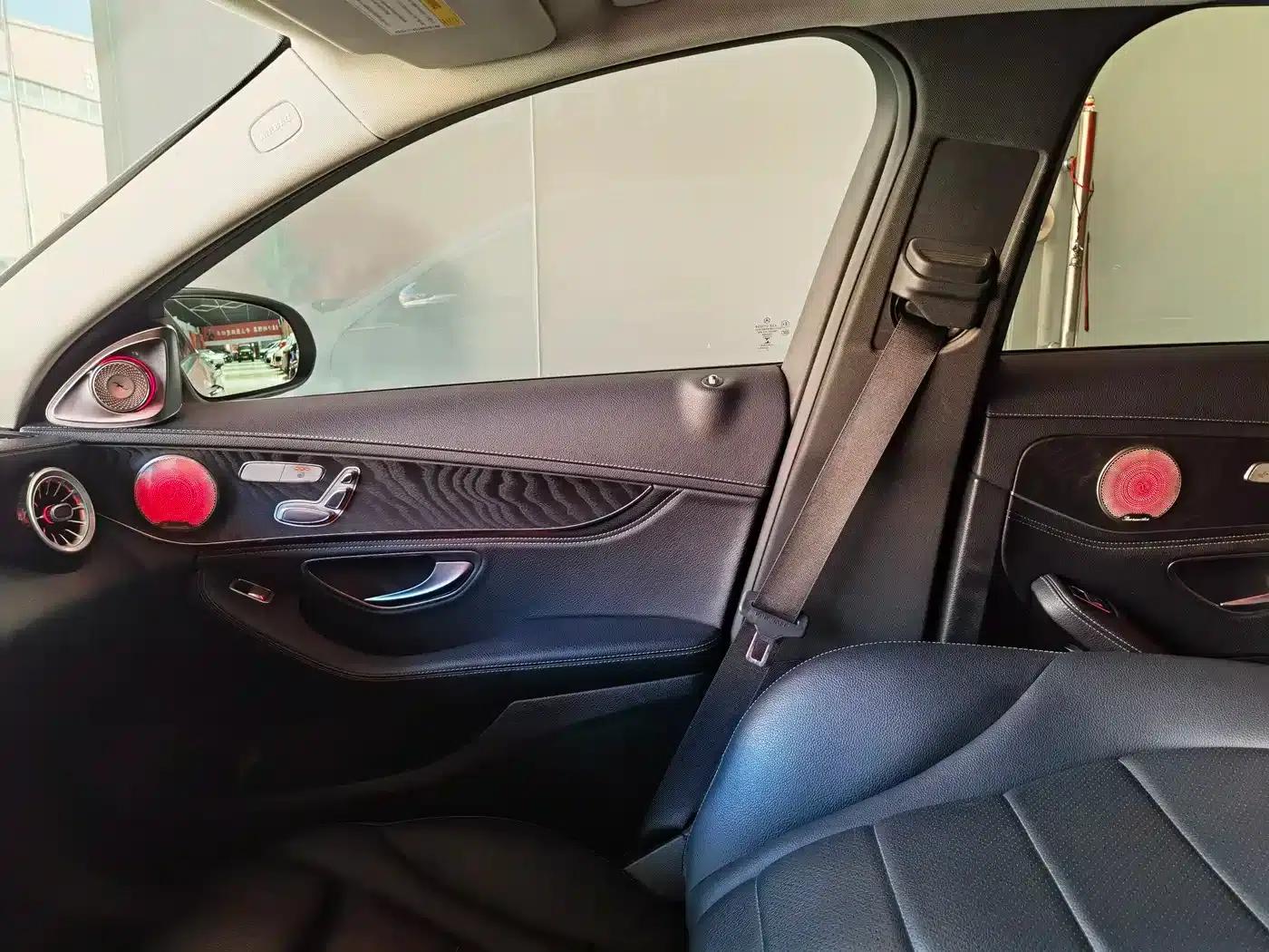 2020 Mercedes-Benz C-Class C 260 L Sport Edition — миниатюра 19