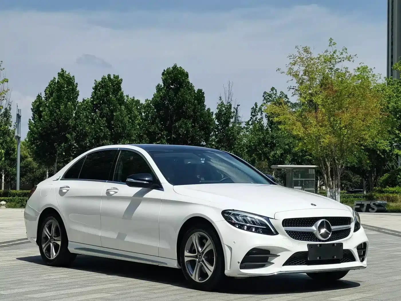 2020 Mercedes-Benz C-Class C 260 L Sport Edition — миниатюра 3
