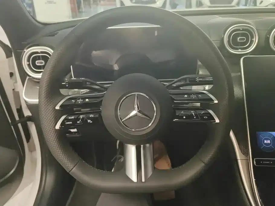Mercedes-Benz C-Class 2024 Facelift C 260 L Sport Edition — миниатюра 15