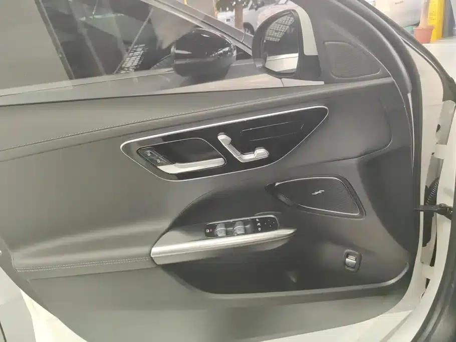 Mercedes-Benz C-Class 2024 Facelift C 260 L Sport Edition — миниатюра 7
