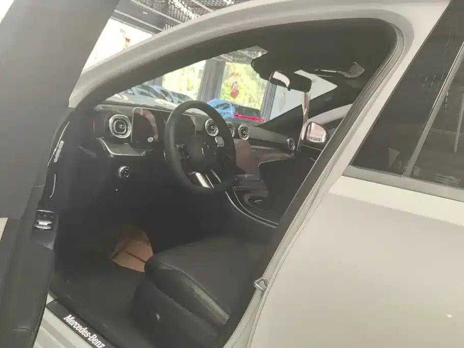 Mercedes-Benz C-Class 2024 Facelift C 260 L Sport Edition — миниатюра 9