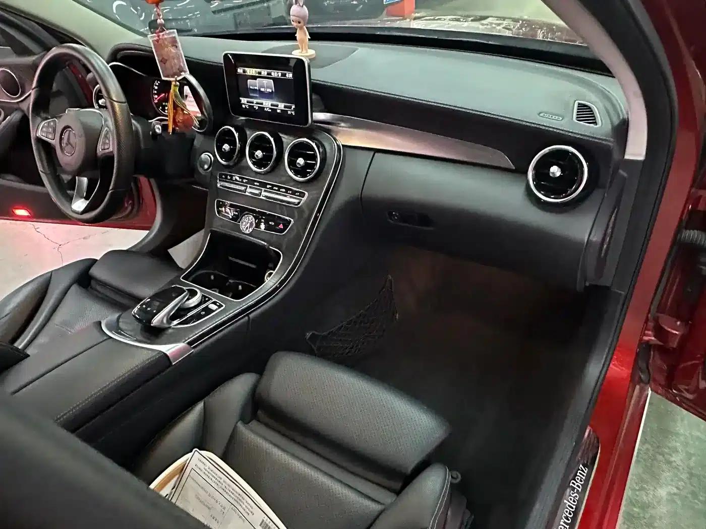 Mercedes-Benz C-Class 2015 Facelift C 200 L Sport — миниатюра 8